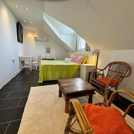 Chambre Comte De Saint-Exupery カップ・マルールー エクステリア 写真